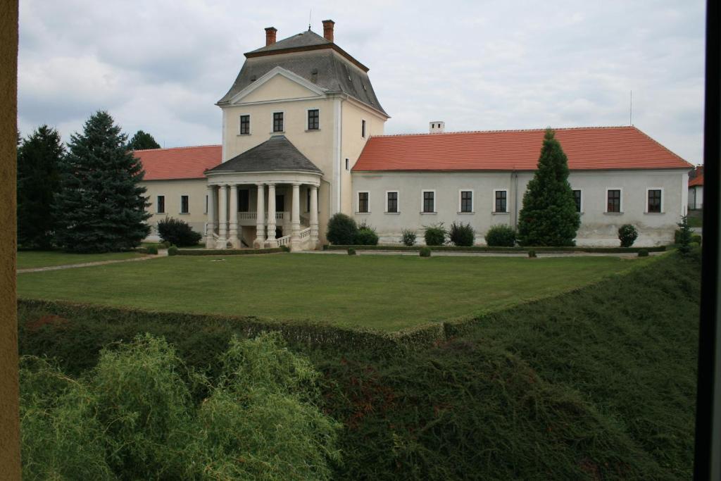 Pension Schlossblick Nebersdorf Eksteriør bilde